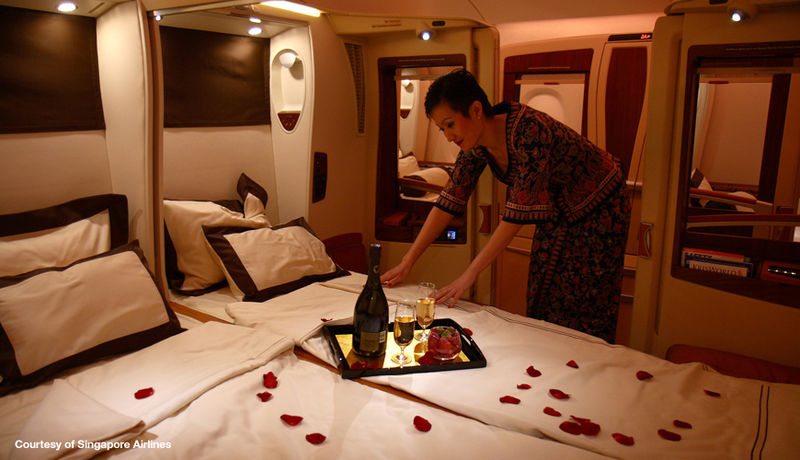 Illustration for article titled Sex 'n Spas: The Future (And Not So Future) of In-Flight Entertainment